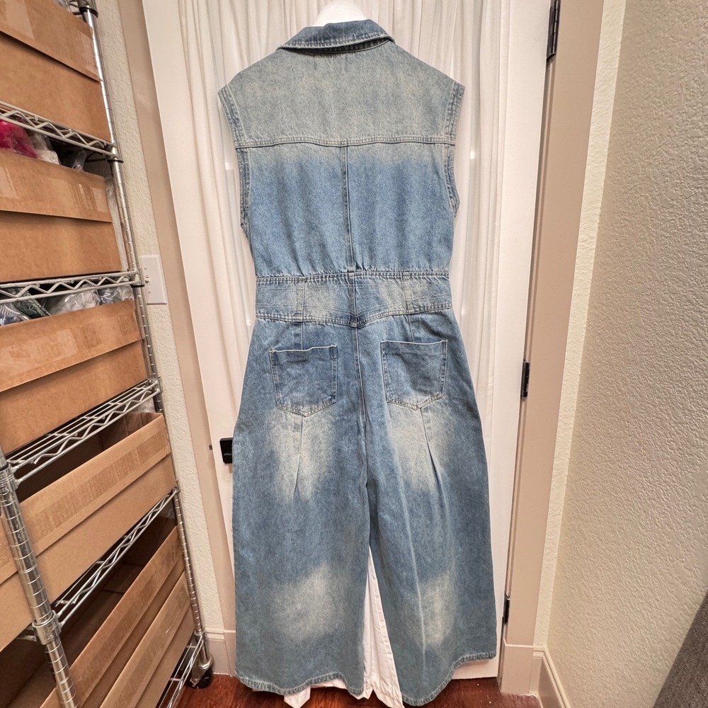Bucket List Womens Denim Jumpsuit Light Wash Sleeveless Wide Leg Culotte Large - Picture 8 of 14